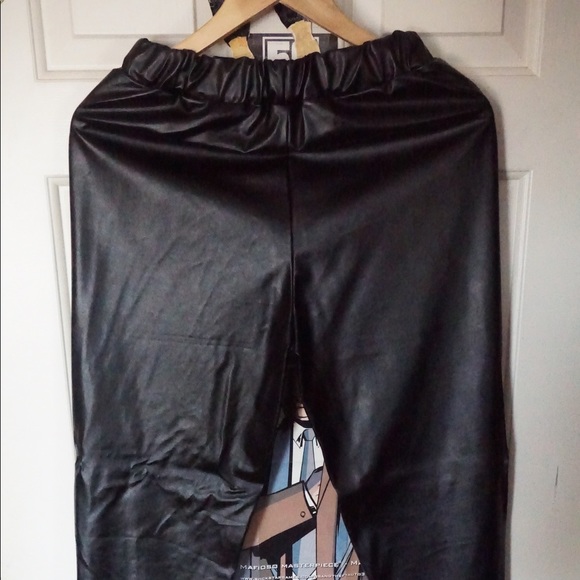 Fitted polyester Jacket and matching Pant suit - Picture 3 of 6